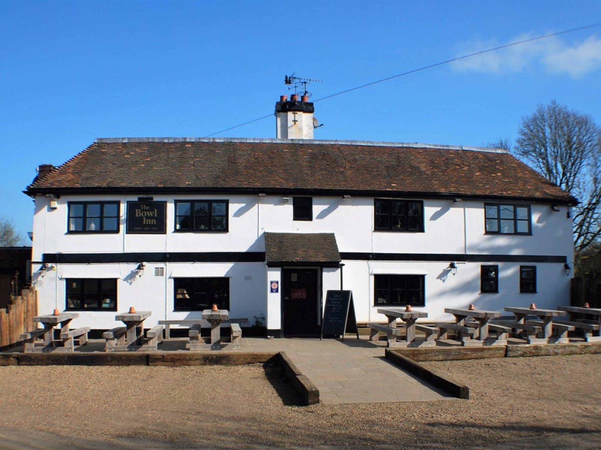 The Bowl Inn Charing Exteriér fotografie